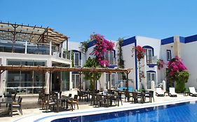 Serpina Hotel (adults Only)  3*