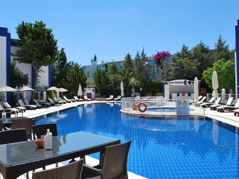 Serpina Hotel (Adults Only) Бодрум Экстерьер фото