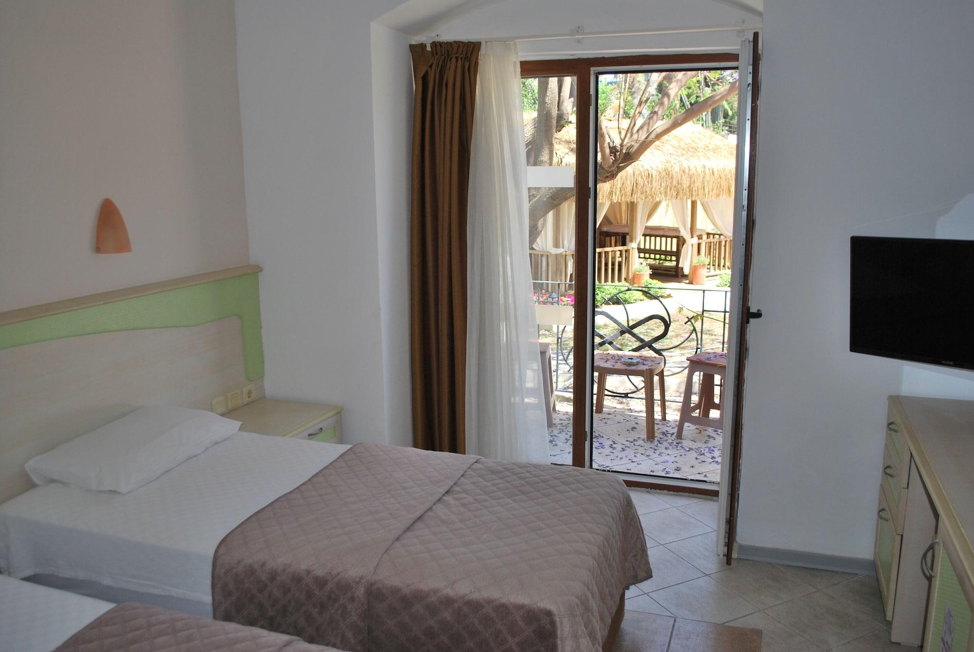 Serpina Hotel (Adults Only) Бодрум Экстерьер фото